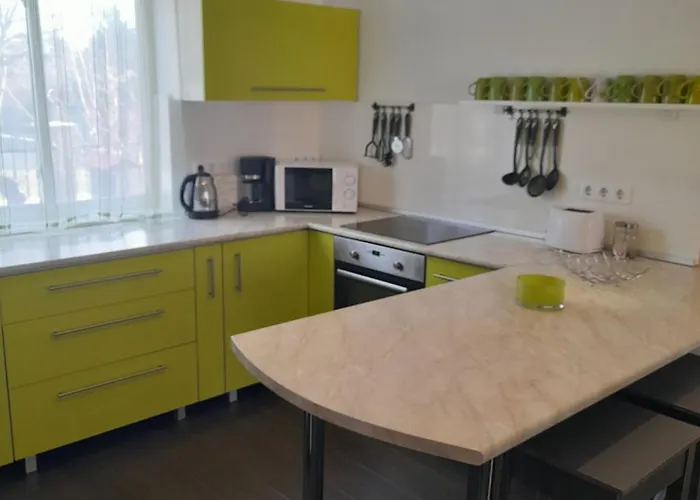 Judit Semesterbostad